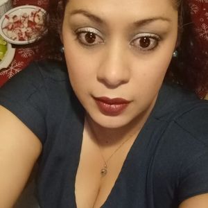 Meet your Posher, Lorena